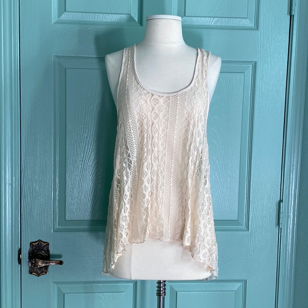 🌿h.i.p. cream stretch lace racer back loose fit tank size L